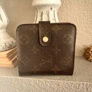 Louis Vuitton Monogram Compact Zip Bifold Wallet/